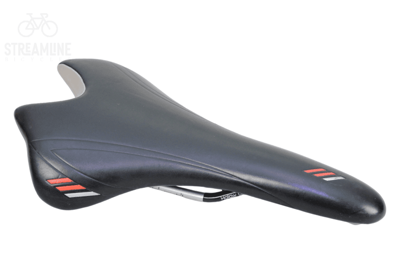 Bontrager Inform R - Saddle - Grade: Good Bike Pre-Owned 