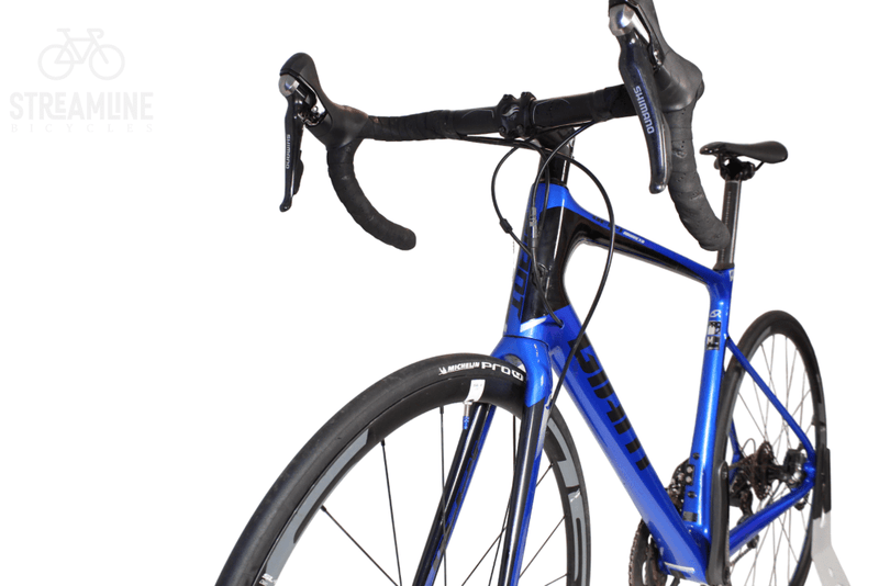 Giant Defy Advanced Pro 2 Disc - Carbon Road Bike - Grade: Good Bike Pre-Owned 