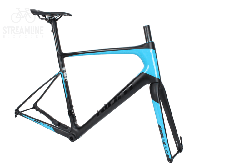 Giant Defy Advanced SL 0 2018 - Carbon Road Bike Frame - Grade: Excellent Bike Pre-Owned 