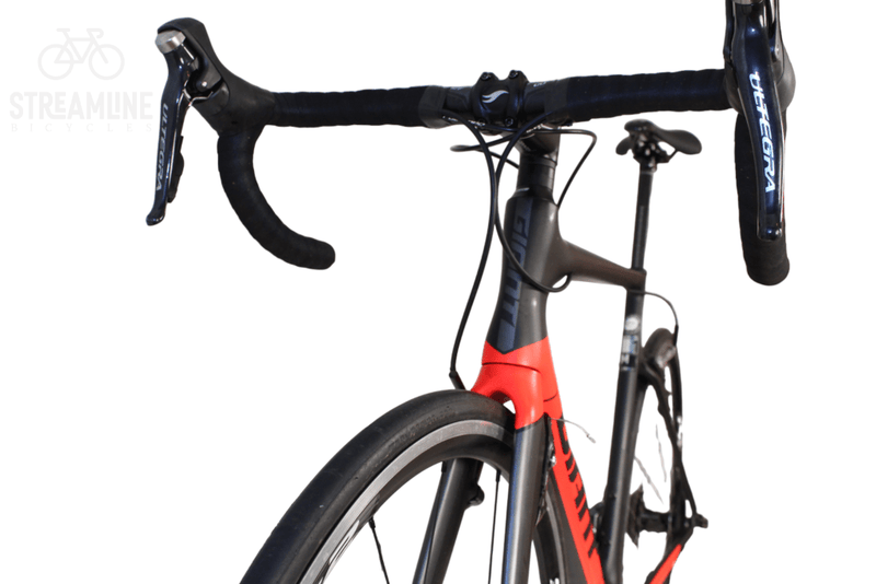 Giant Propel Advanced 1 - Carbon Aero Road Bike - Grade: Excellent Bike Pre-Owned 