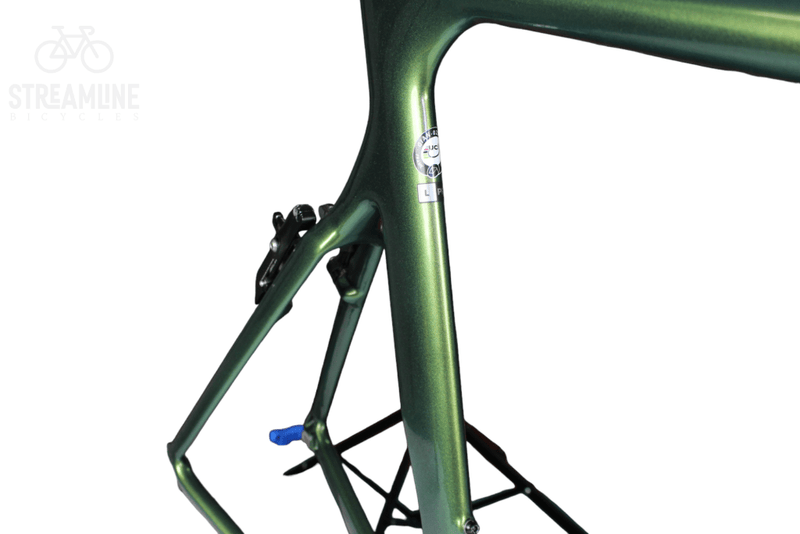 Giant Propel Advanced Pro 0 (custom build) - Carbon Road Bike Frame - Grade: Excellent Bike Pre-Owned 