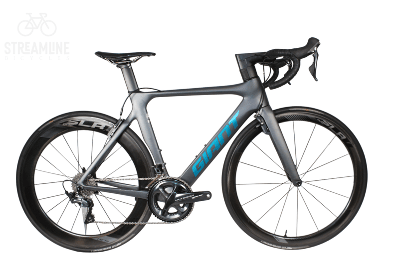 Giant Propel Advanced Pro 1 - Carbon Road Bike - Grade: Excellent Bike Pre-Owned 