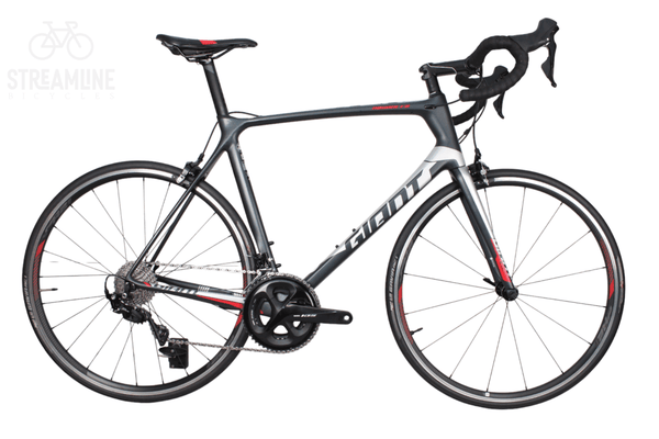 Giant TCR Advanced 2 2019 - Carbon Road Bike - Grade: Excellent Bike Pre-Owned 