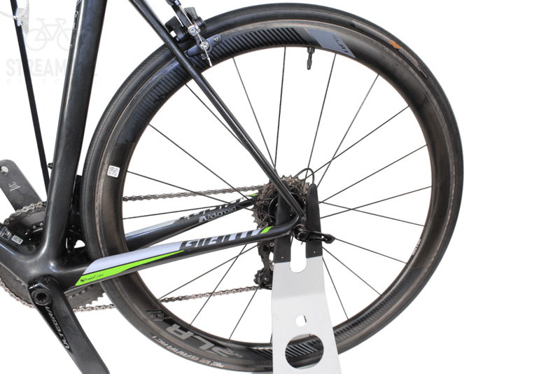 Giant TCR Advanced Pro 1 - Carbon Road Bike - Grade: Excellent Bike Pre-Owned 