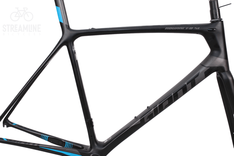 Giant TCR Advanced SL 0 - Carbon Road Bike Frame - Grade: Excellent Bike Pre-Owned 