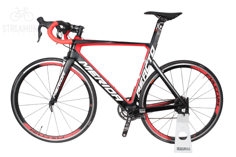 Merida Reacto 7000 E - Carbon Aero Road Bike - Grade: Excellent Bike Pre-Owned 