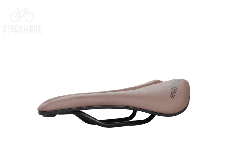 Selle Italia Novus Boost Evo Gravel - Saddle - Grade: Excellent Bike Pre-Owned 