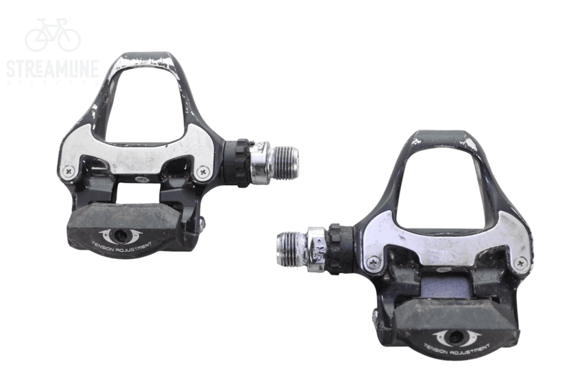 Shimano PD-5700 - Pedals - Grade: Good Bike Pre-Owned 