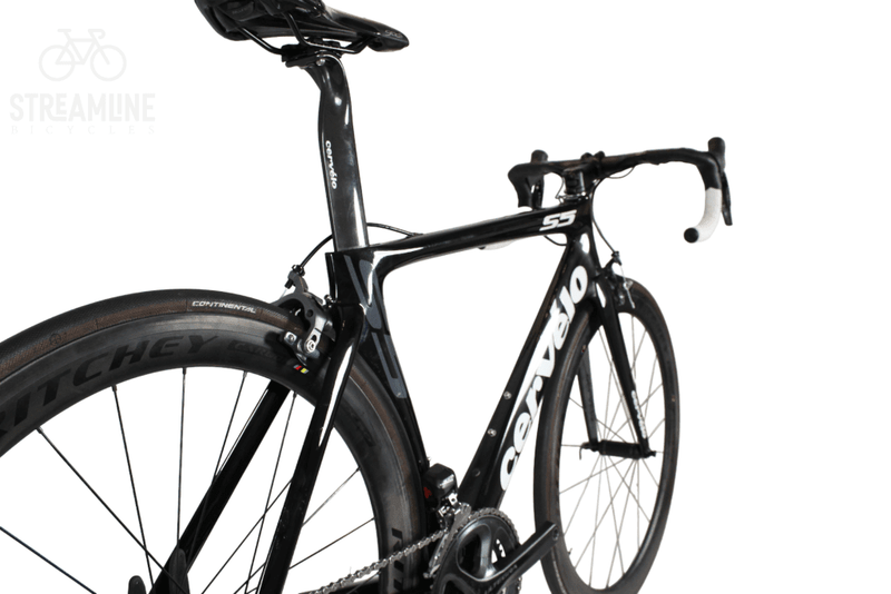 Cervelo S5 - Carbon Road Bike - Grade: Fair Bike Pre-Owned 