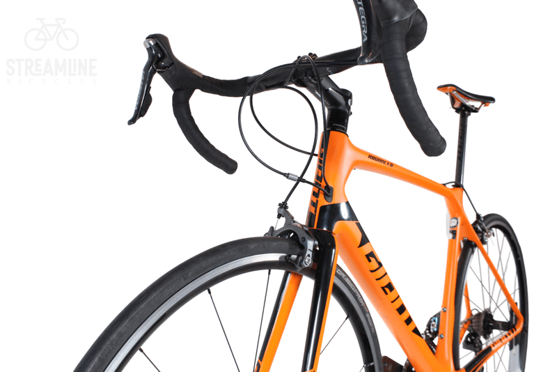 Giant TCR Advanced Pro 2 - Carbon Road Bike - Grade: Fair Bike Pre-Owned 