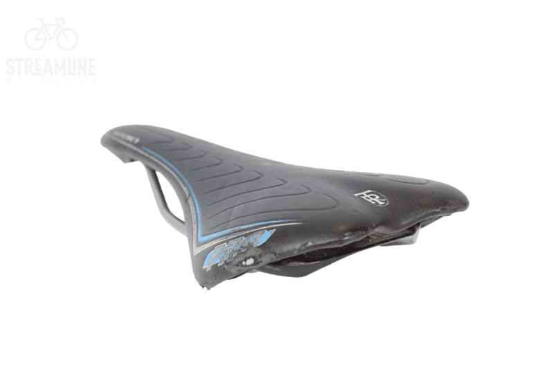 Ritchey Pro - Saddle - Grade: Fair Bike Pre-Owned 