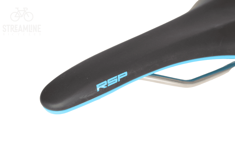 RSP Go Between CRN-Ti Black/Blue - Saddle - Grade: Excellent Bike Pre-Owned 