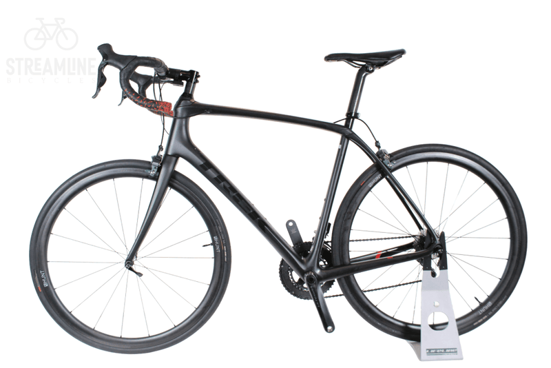 Trek Domane SL 7 - Carbon Road Bike - Grade: Good Bike Pre-Owned 