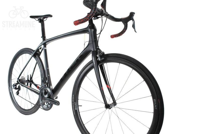 Trek Domane SL 7 - Carbon Road Bike - Grade: Good Bike Pre-Owned 